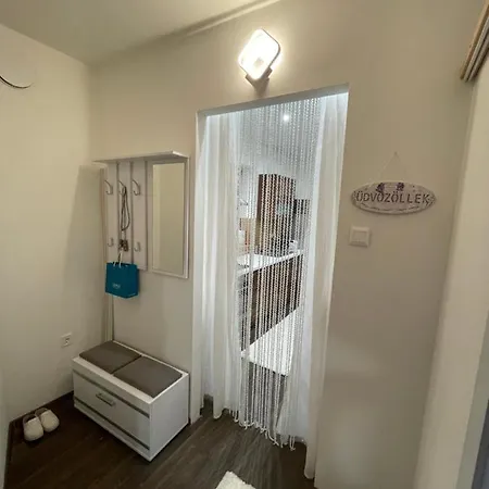 בית הארחה Servita Vendeghaz אגר