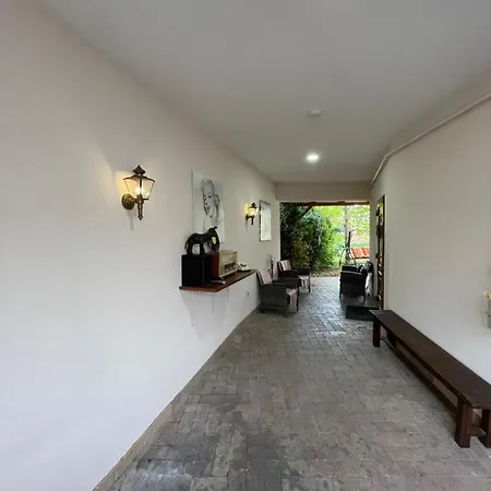 Servita Vendeghaz 3*