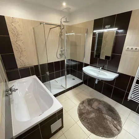 Servita Vendeghaz Guest house