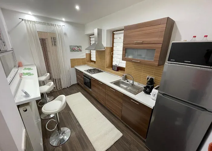 Servita Vendeghaz 3* Eger